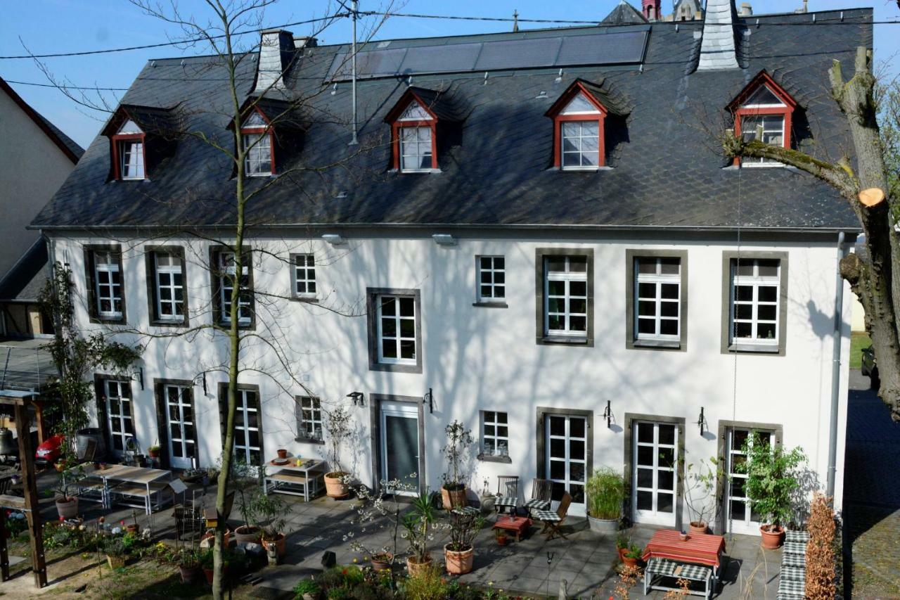 Münstermaifeld Stiftsherrenhaus מראה חיצוני תמונה